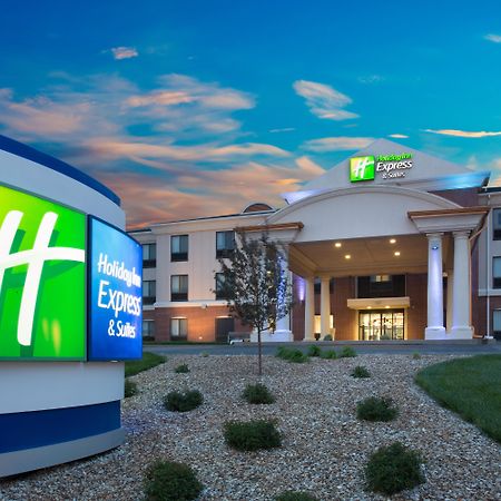 Holiday Inn Express Hotel & Suites Concordia Us 81 By Ihg Zewnętrze zdjęcie